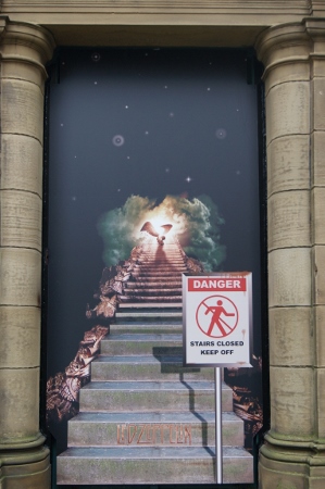 MOONIE stairway-to-heaven-little-germany-299x450